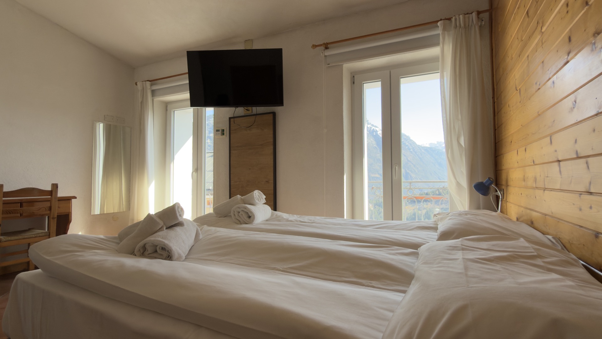 Camere